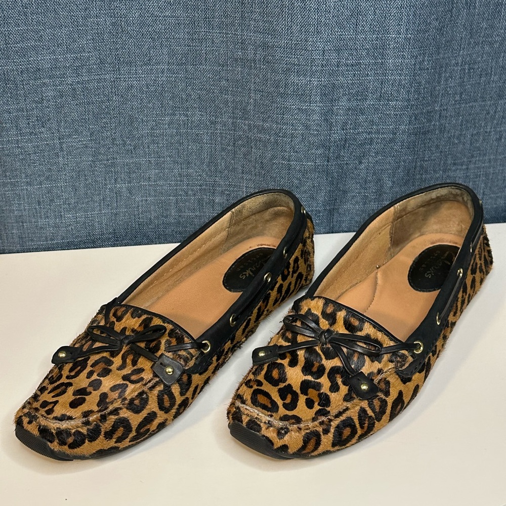 Leopard‎ print clark loafers